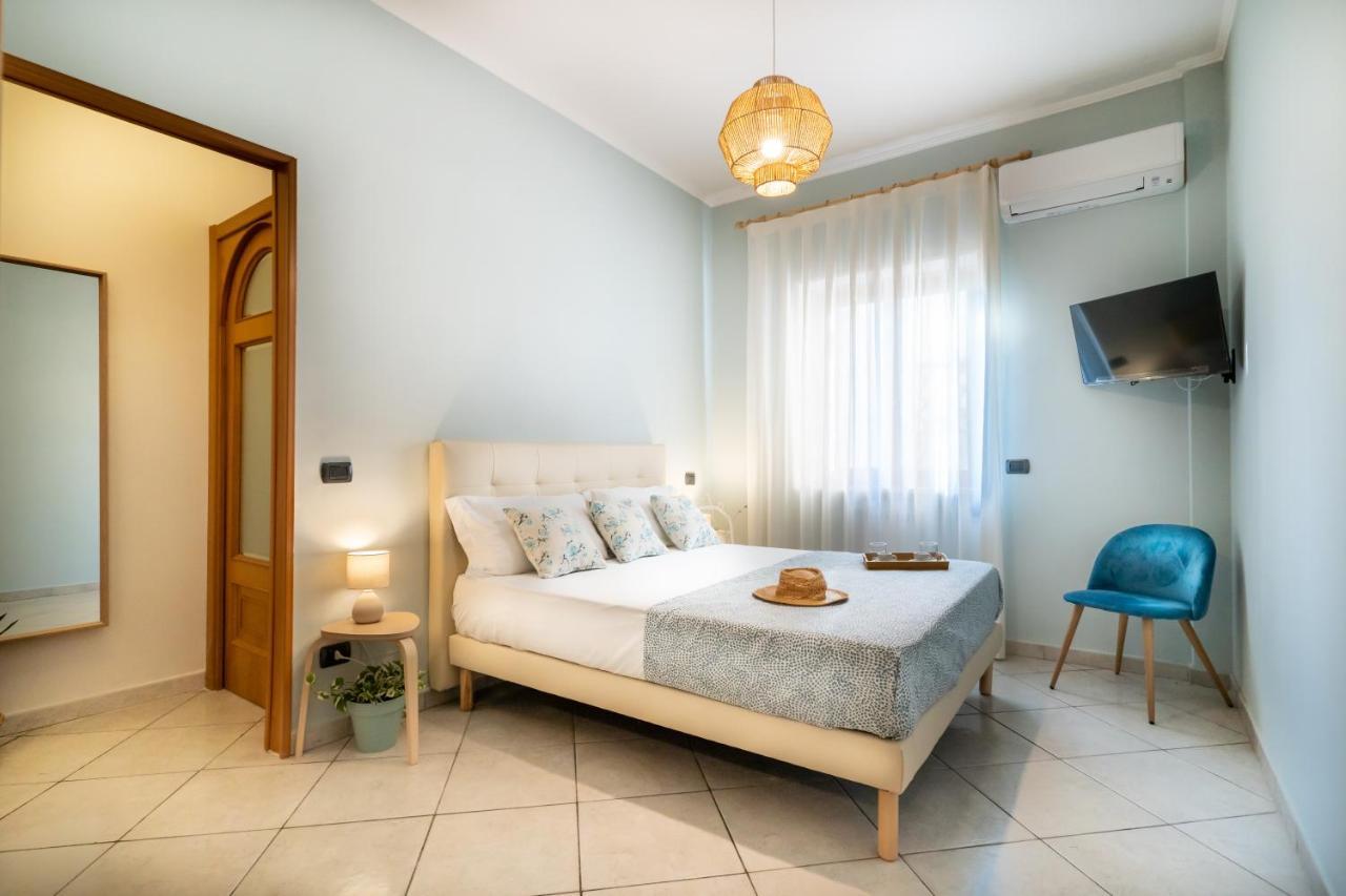 Sorrento Hidden Garden & Rooms Bagian luar foto