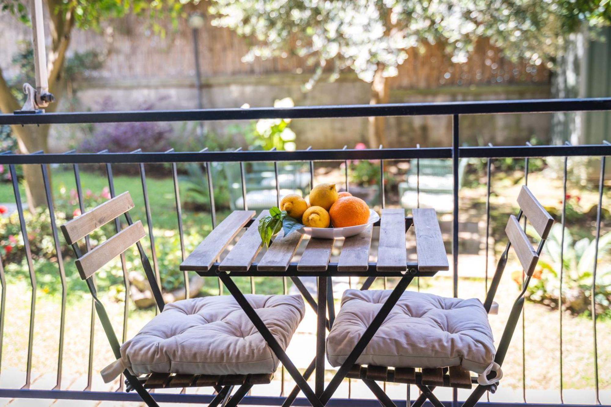 Sorrento Hidden Garden & Rooms Bagian luar foto